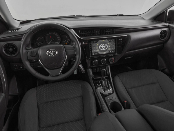 Toyota Corolla, XI (E160, E170, E180) Рестайлинг 1 фото №7