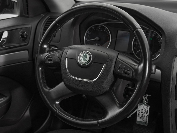 Skoda Octavia, II (A5) Рестайлинг фото №10