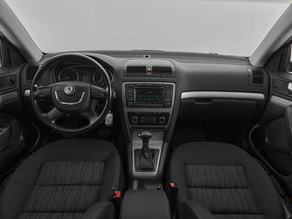 Skoda Octavia, II (A5) Рестайлинг фото №8