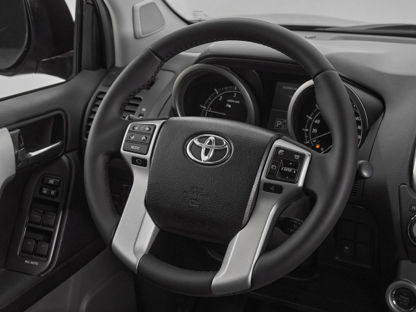 Toyota Land Cruiser Prado, 150 Series фото №10
