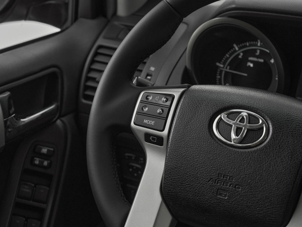 Toyota Land Cruiser Prado, 150 Series фото №11