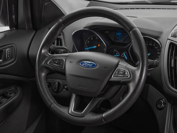 Ford Kuga, II Рестайлинг фото №10