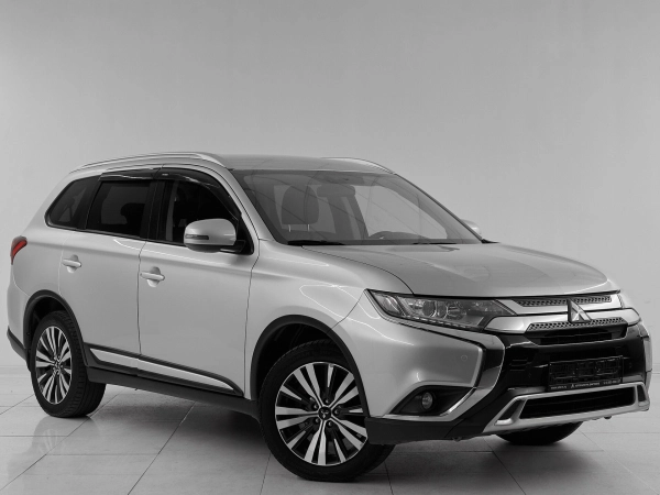 Mitsubishi Outlander, III Рестайлинг 3 фото №3