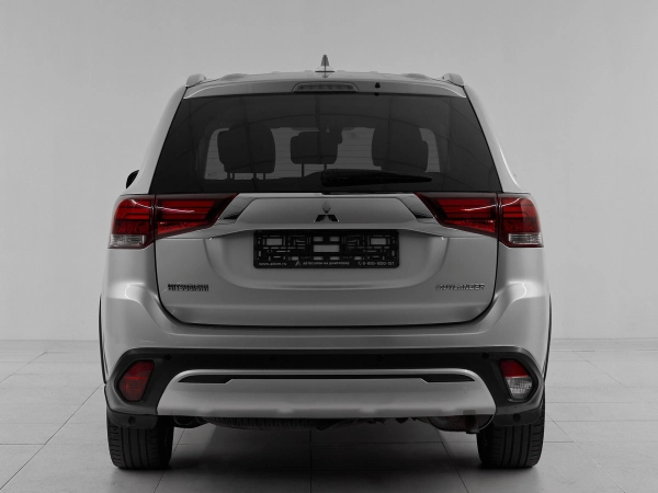 Mitsubishi Outlander, III Рестайлинг 3 фото №5