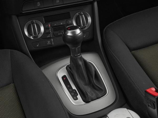 Audi Q3, I (8U) фото №17