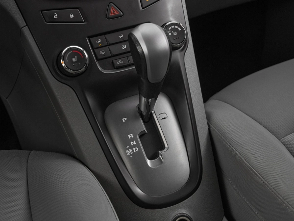 Chevrolet Orlando, I фото №15