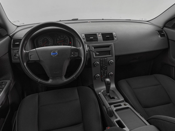 Volvo S40, II Рестайлинг фото №7