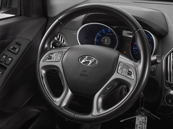 Hyundai ix35, I Рестайлинг фото №10