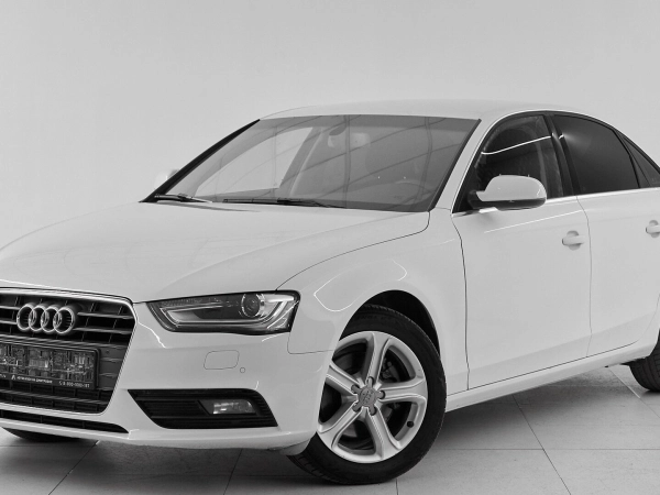 Audi A4, IV (B8) Рестайлинг фото №1