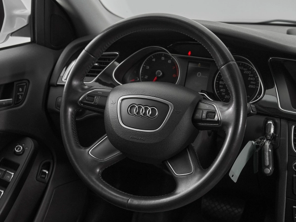 Audi A4, IV (B8) Рестайлинг фото №10