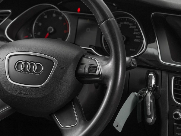 Audi A4, IV (B8) Рестайлинг фото №12