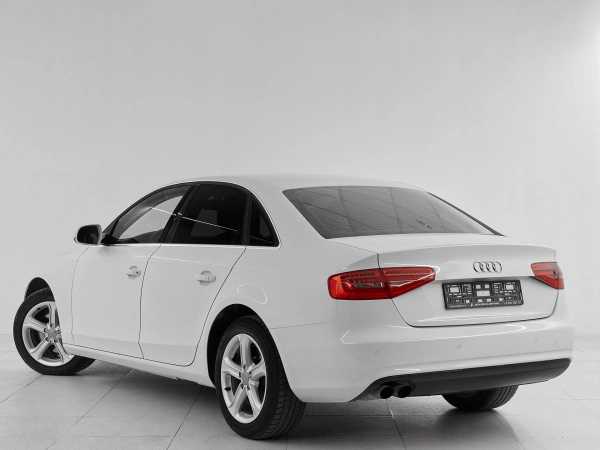 Audi A4, IV (B8) Рестайлинг фото №4