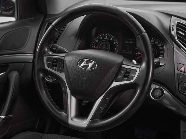 Hyundai i40, I фото №10