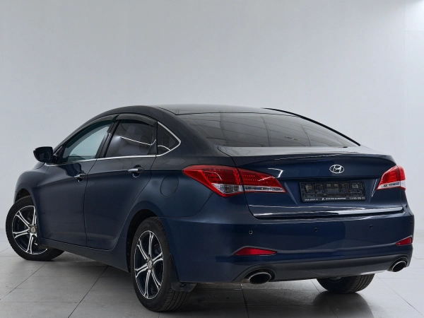 Hyundai i40, I фото №4
