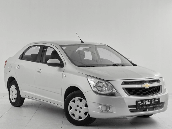 Chevrolet Cobalt, II фото №3