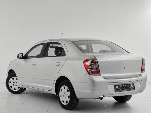 Chevrolet Cobalt, II фото №4