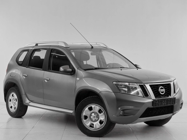 Nissan Terrano, III (D10) фото №3