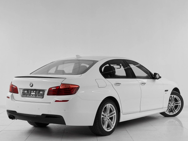 BMW 5 серии, VI (F10/F11/F07) Рестайлинг фото №6