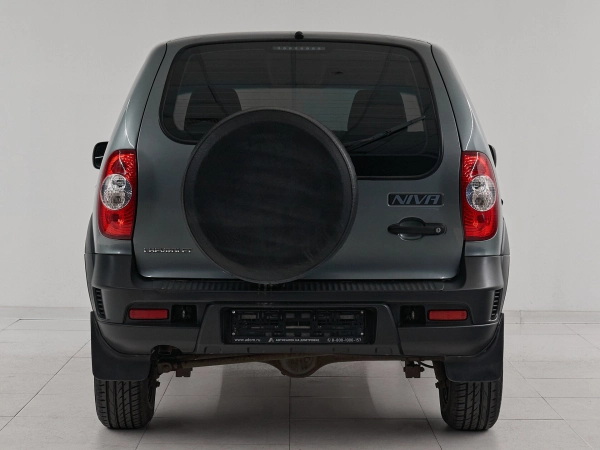 Chevrolet Niva, I Рестайлинг фото №5