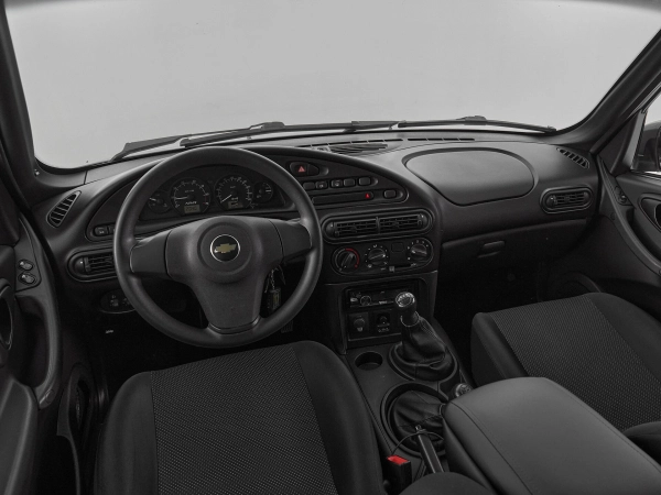 Chevrolet Niva, I Рестайлинг фото №7