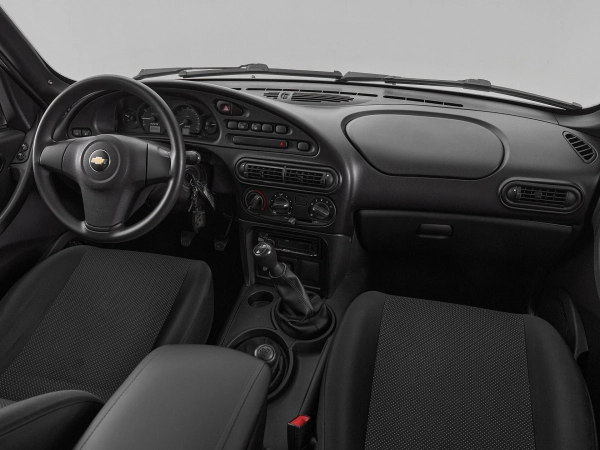 Chevrolet Niva, I Рестайлинг фото №9