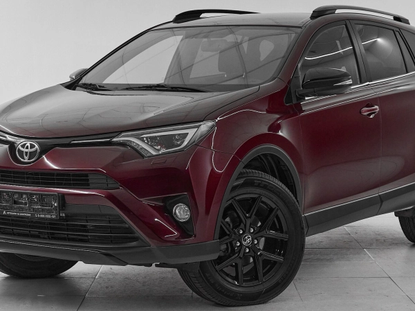 Toyota RAV4, IV (XA40) Рестайлинг фото №1