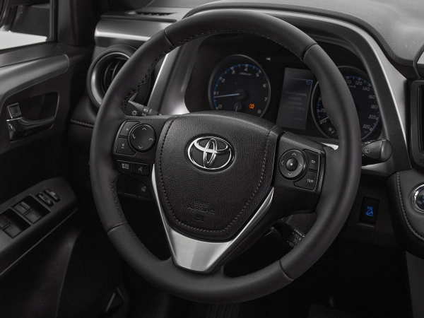 Toyota RAV4, IV (XA40) Рестайлинг фото №10