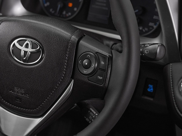 Toyota RAV4, IV (XA40) Рестайлинг фото №12