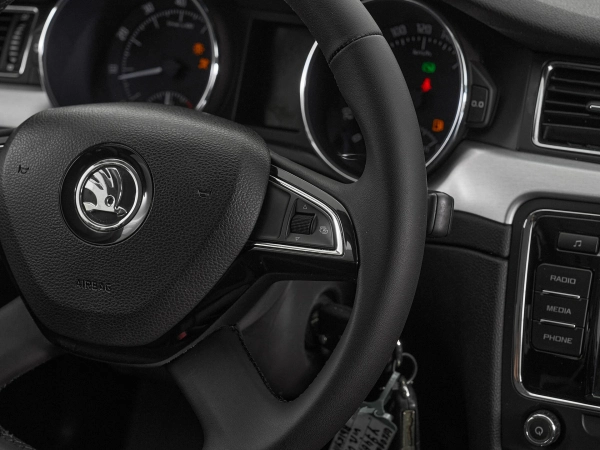 Skoda Superb, II Рестайлинг фото №12
