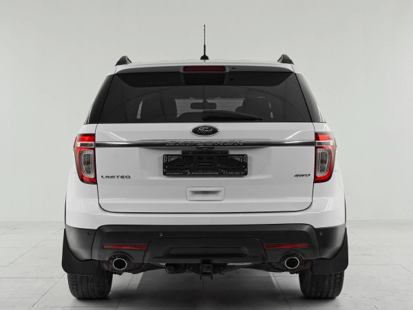 Ford Explorer, V фото №5