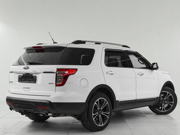 Ford Explorer, V фото №6