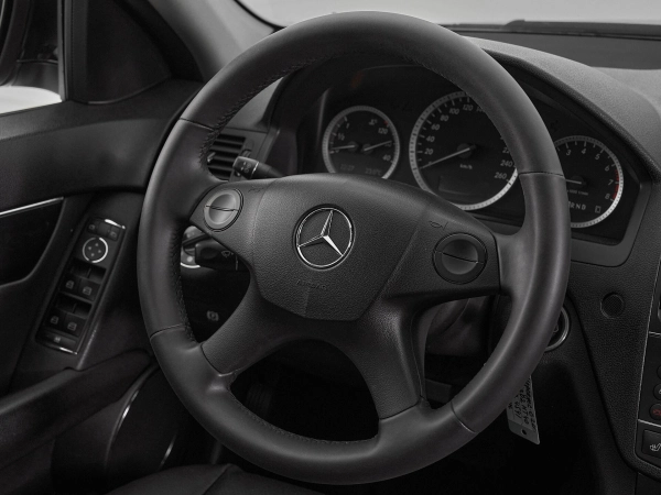Mercedes-Benz C-Класс, III (W204) фото №10