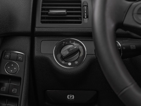 Mercedes-Benz C-Класс, III (W204) фото №14