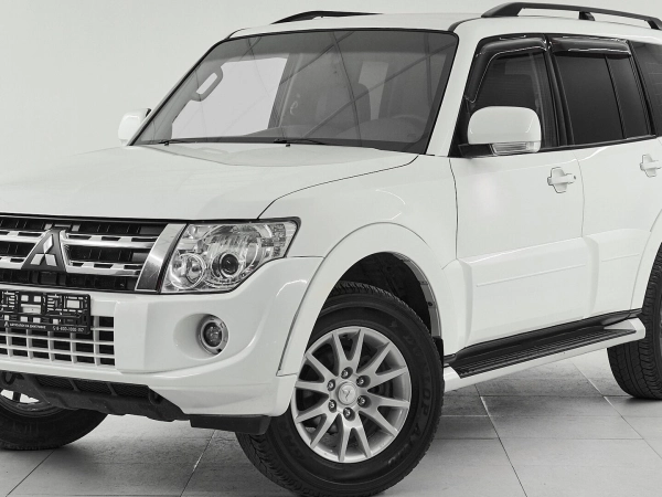 Mitsubishi Pajero, IV Рестайлинг 1 фото №1