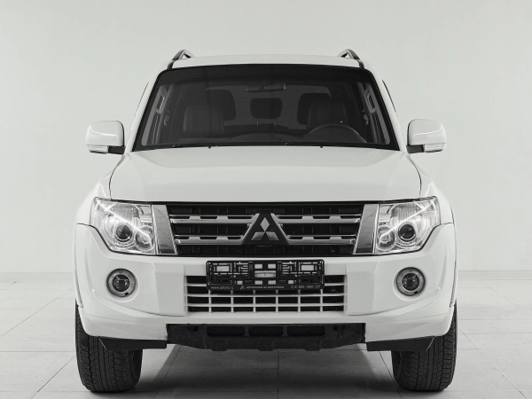 Mitsubishi Pajero, IV Рестайлинг 1 фото №2