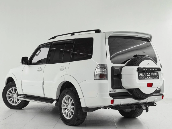 Mitsubishi Pajero, IV Рестайлинг 1 фото №4