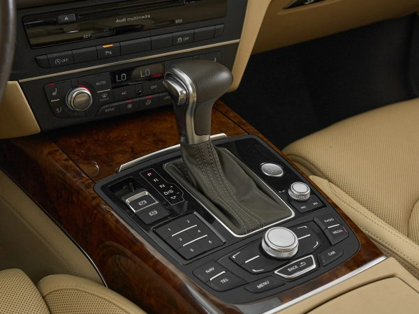 Audi A6, IV (C7) фото №17