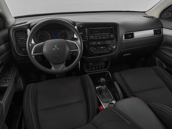 Mitsubishi Outlander, III Рестайлинг 2 фото №7