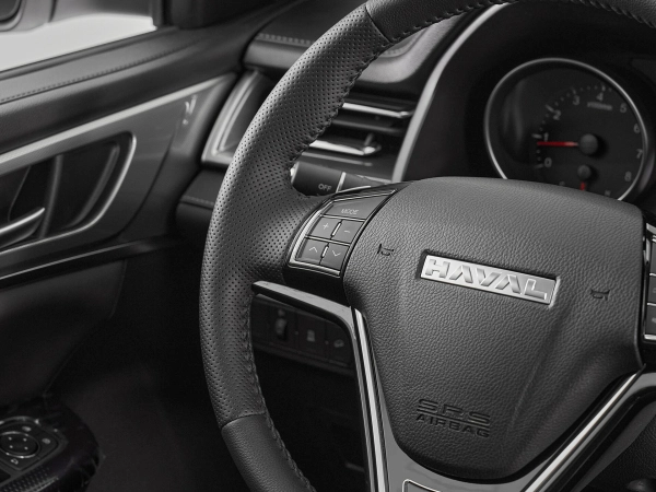 Haval M6, II фото №11