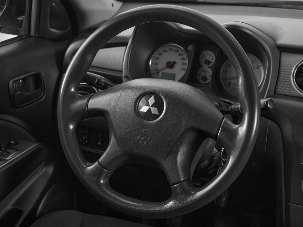 Mitsubishi Outlander, I фото №10