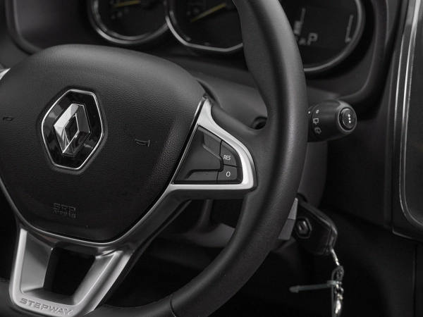 Renault Sandero, II Рестайлинг фото №12