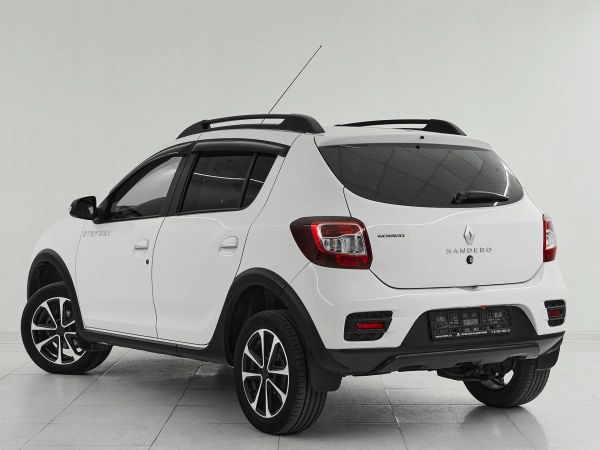 Renault Sandero, II Рестайлинг фото №4