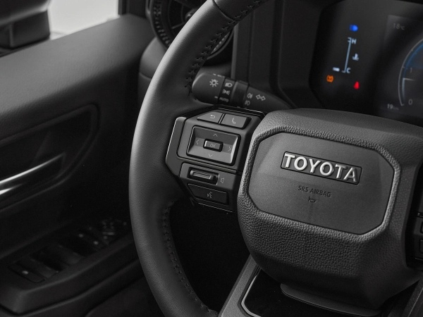 Toyota Land Cruiser Prado, 250 Series фото №11