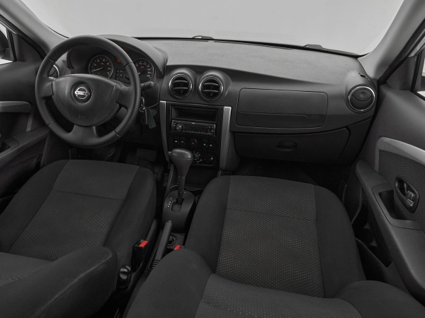 Nissan Almera, III (G15) фото №9