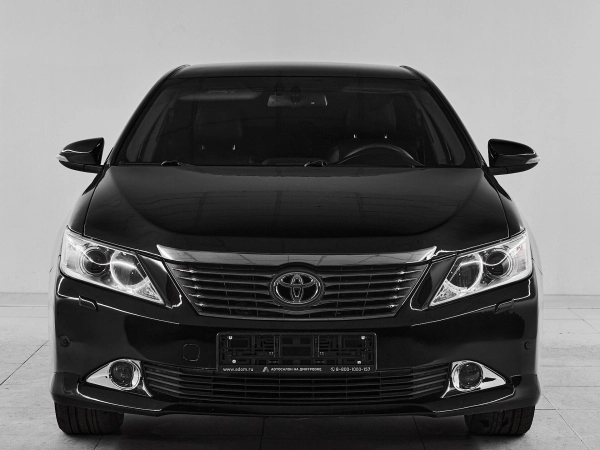 Toyota Camry, VII (XV50) фото №2