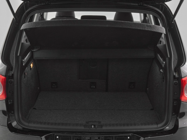 Volkswagen Tiguan, I фото №17