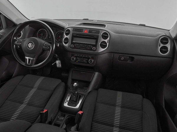 Volkswagen Tiguan, I фото №9