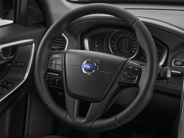 Volvo XC60, I Рестайлинг фото №10