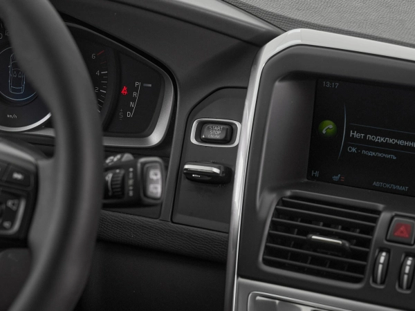 Volvo XC60, I Рестайлинг фото №13