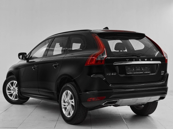 Volvo XC60, I Рестайлинг фото №4